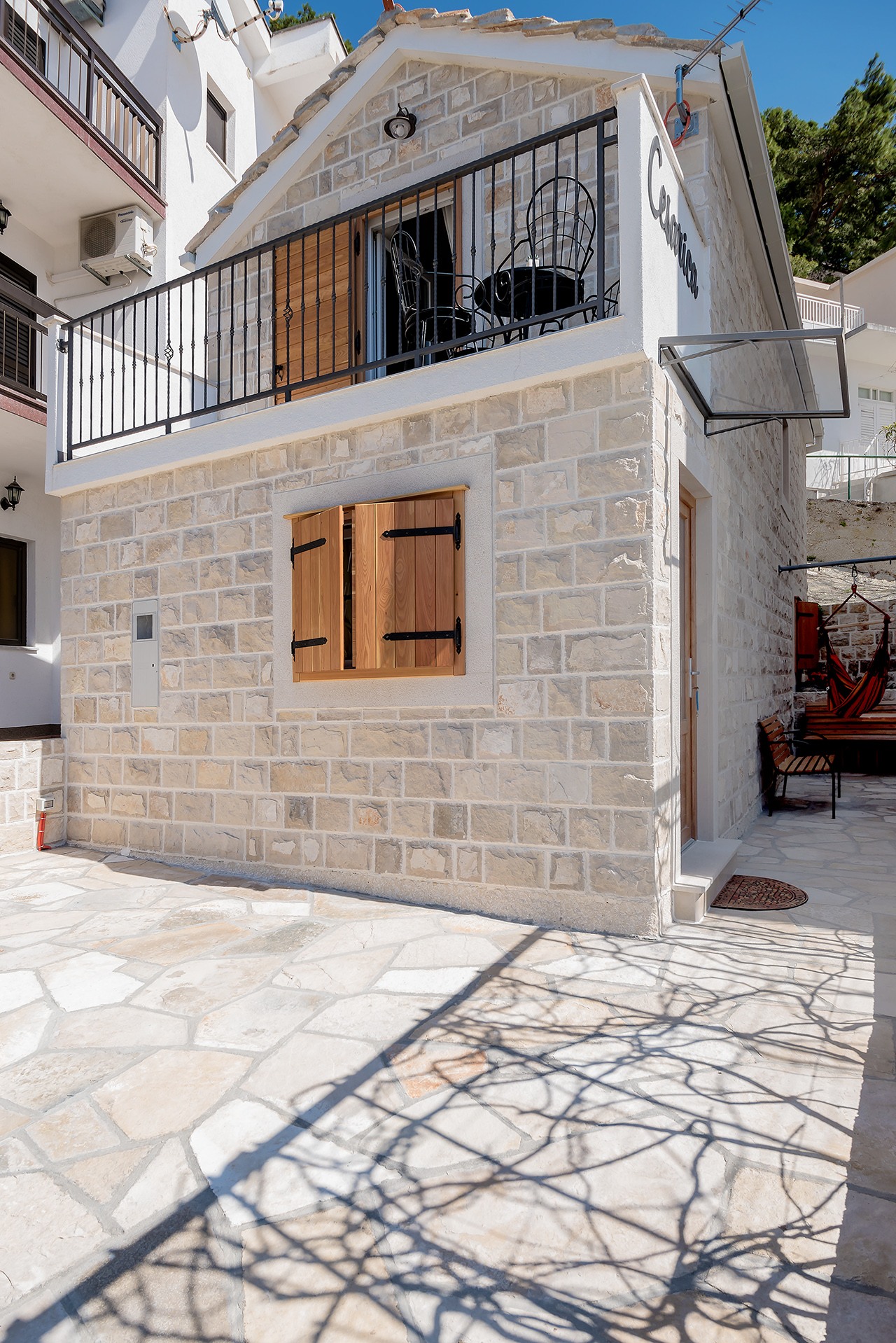 In Baška Voda - Put Topića street